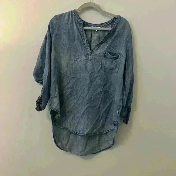 Lou & Grey Chambray Roll Sleeve Tunic Top Size Medium - Picture 1 of 4